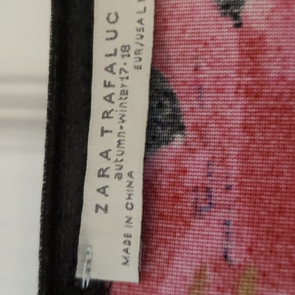 Dress - Picture 2 of 4